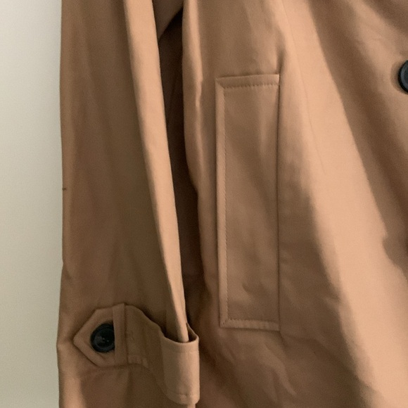 Liz Claiborne Tan Double-Breasted Short Trench Coat - Picture 2 of 7